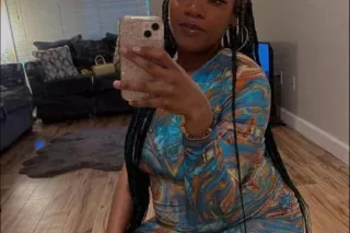 🍓ELectra 🍑 bolubtuous strawberry eager for cock🍇🍼💦💦 - Image 3